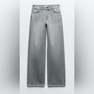 Zara Jeans in Light Gray